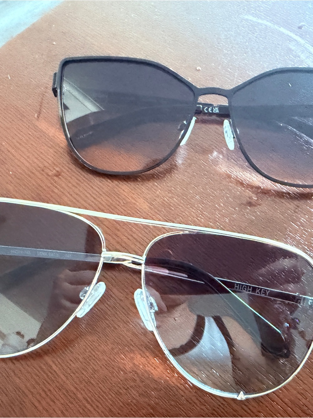 Women's quay Sunglasses - Black and silver